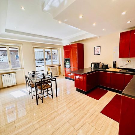 Luxurious Flat Close To The Vatican/Metro Рим Екстер'єр фото